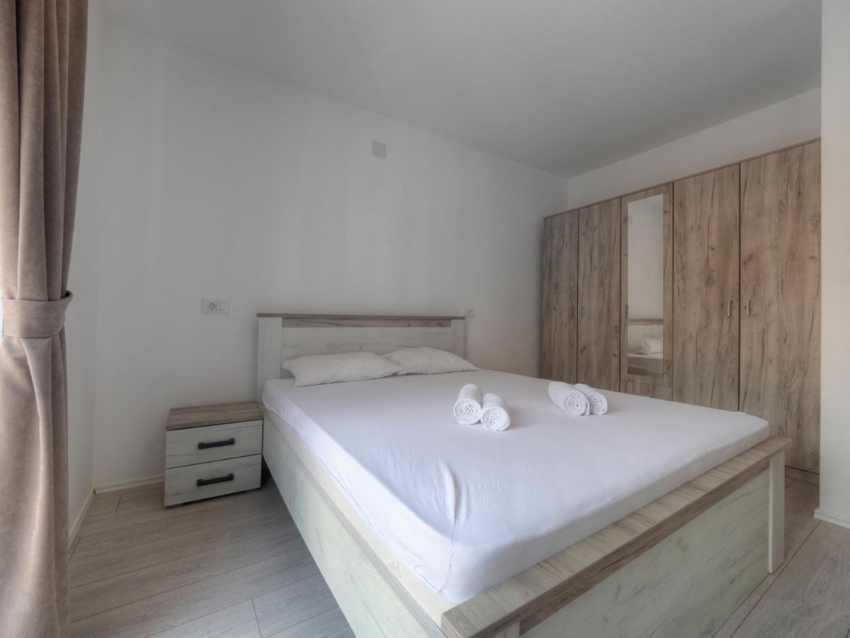 Family Three Bedroom Apartment Brando Budva Bagian luar foto