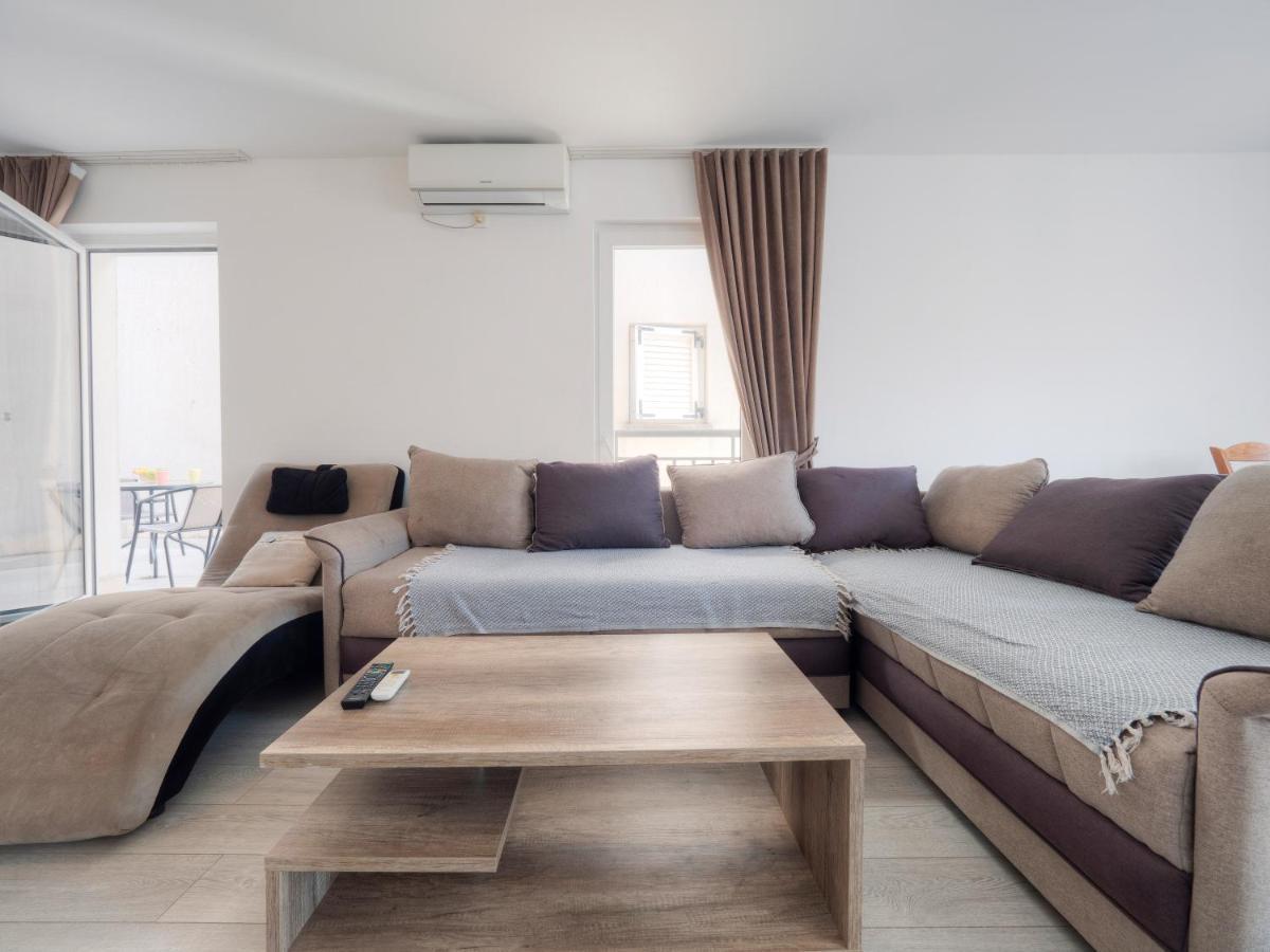 Family Three Bedroom Apartment Brando Budva Bagian luar foto